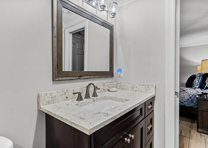 Apartment Dollar 109