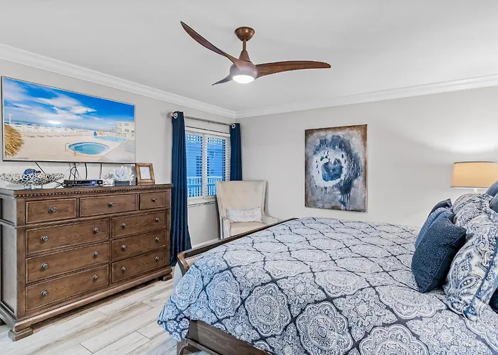 Dollar 109 Clearwater Beach