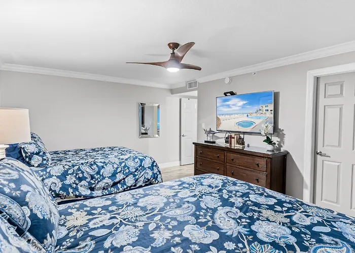 Dollar 109 Clearwater Beach