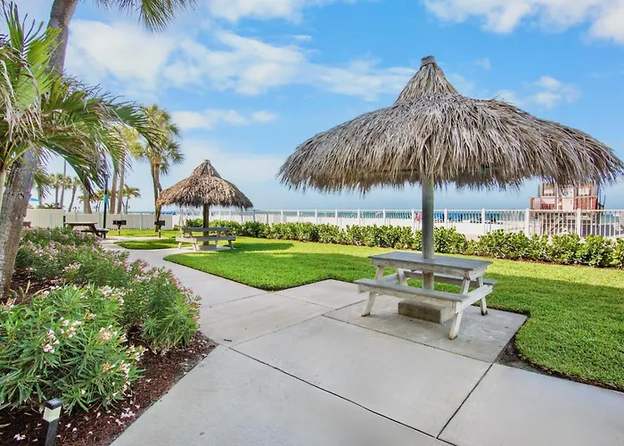 Dollar 109 Clearwater Beach